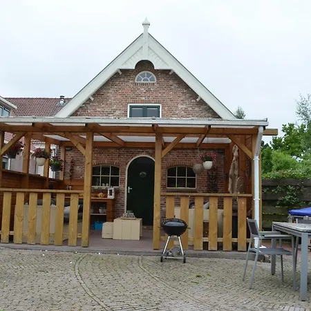 Het Zwaluwnest 69 Prázdninový dům Giessenburg