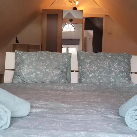 Het Zwaluwnest 69 Vakantiehuis *