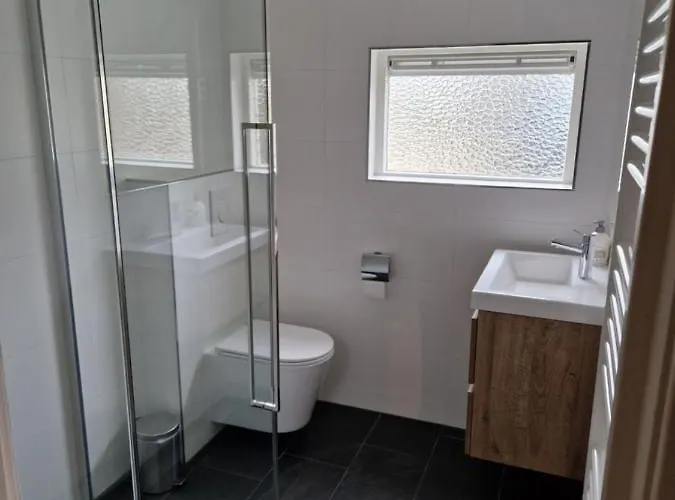 Het Zwaluwnest 69 * Giessenburg